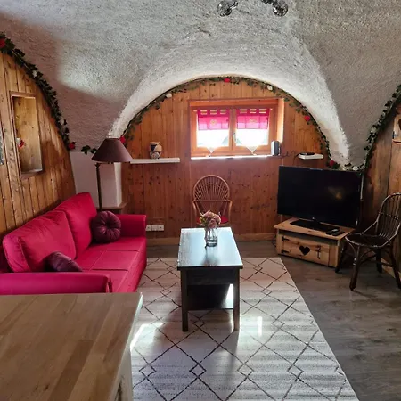 Cosy Et Unique La Chambre